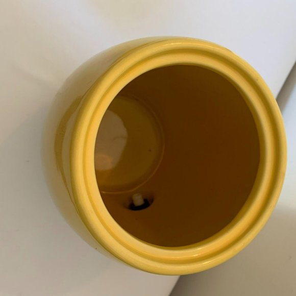 Vintage 1960 Large Yellow Ceramic Tap Crock Spigot Lemonade Dispenser - Picture 9 of 10